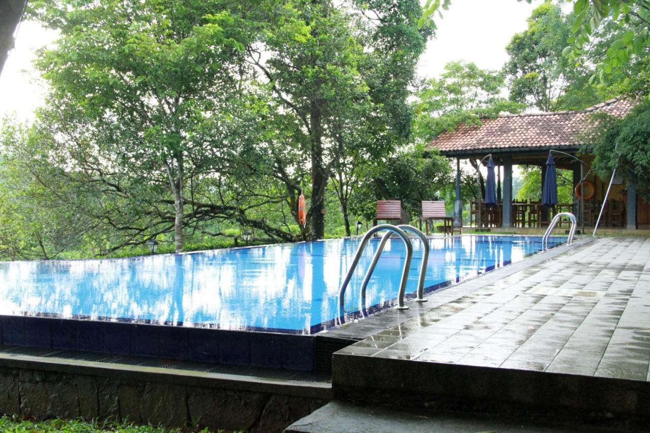 Lake Serenity Resort & Spa Kuruwita Экстерьер фото